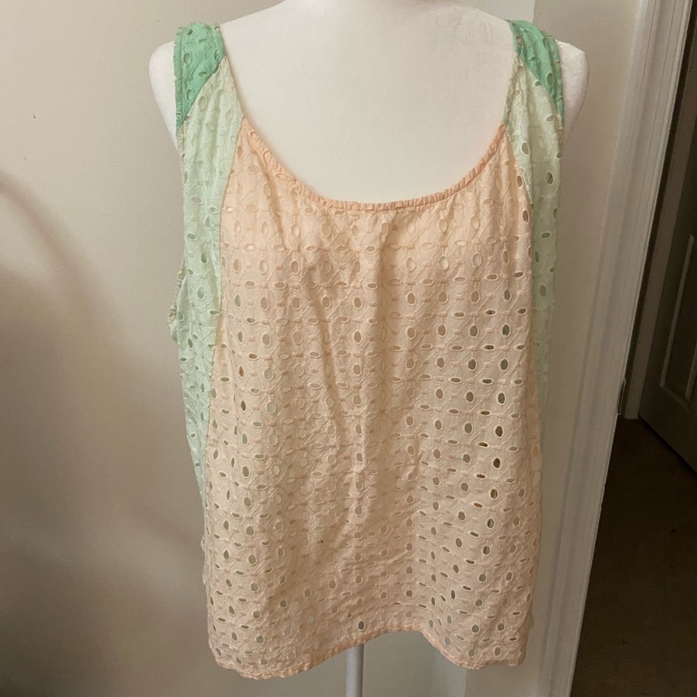 AE Eyelet Tank